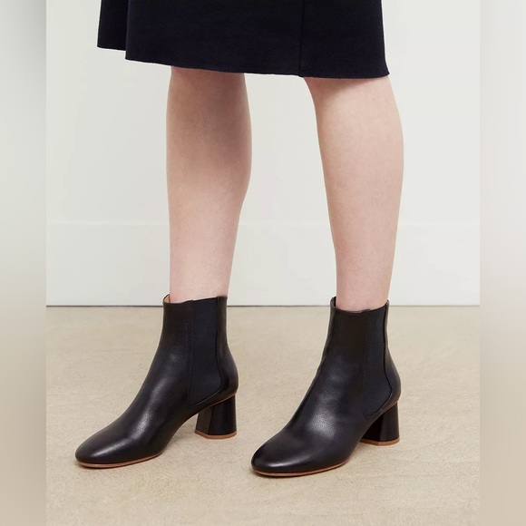 Mansur Gavriel Women's Black Daydream Chelsea Boot Size 37